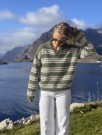 IR 06-02B - Hvaler genser - armygrønn - strikkepakke thumbnail