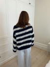 DS 01-01A - Anna Olympia Knit fra Design by Si - strikkepakke thumbnail