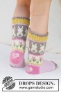41-35 Dancing Bunny Socks by DROPS Design thumbnail