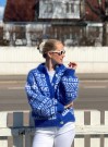 IR 02-41B - Hanami jakke - royal blue - Påfugl - strikkepakke thumbnail