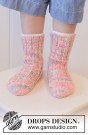 48-20 - Lily Leaper Socks - strikkepakke thumbnail